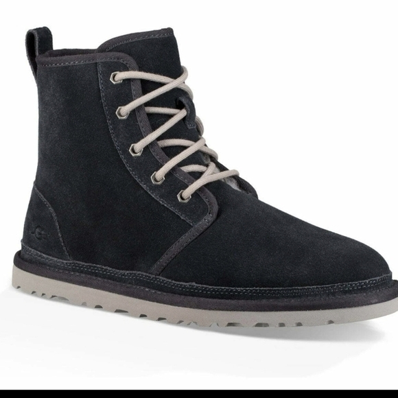 UGG Men\'s Sz. 12 Neumel Unlined Leather Chukka Boot In Dark Blue main image 13